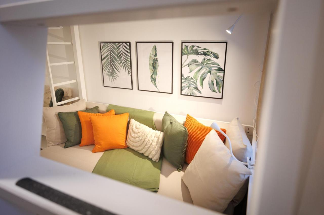 Market Compact Retreat Apartment Wien